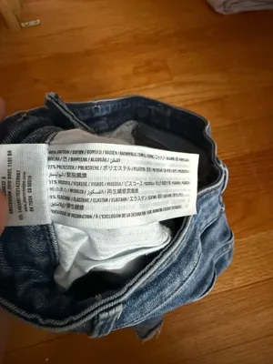 Abercrombie low rise Denim Shorts thumbnail 4