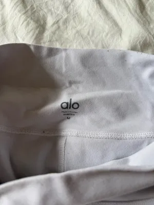 Alo Yoga Airbrush High-Waisted 7/8 Bootcut Leggings thumbnail 5