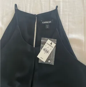 Express Top Black Small thumbnail 4