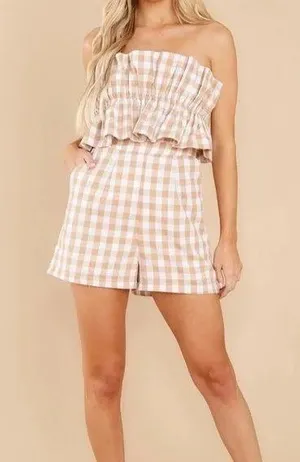 Entro NWOT Pink And White Gingham Strapless Ruffle Romper thumbnail 2
