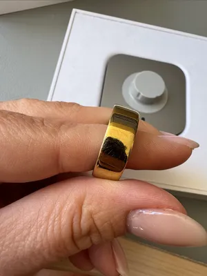Oura Smart Home Hub in Gray and Silver thumbnail 6
