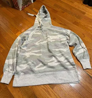 Aerie Sweatshirt thumbnail 1