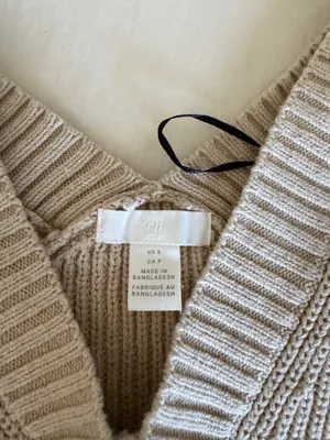 Beige oversized sweater vest thumbnail 3