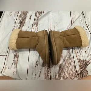 BEARPAW LEATHER MID CALF‎ BOOTS thumbnail 9