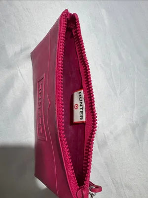 Hunter Hot Pink Wristlet Clutch thumbnail 3