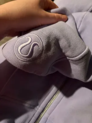 Cropped Lululemon Scuba Full-Zip thumbnail 2