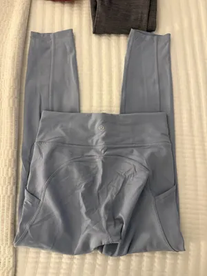 Lululemon Wunder Under Leggings 25" thumbnail 2