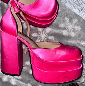 Steve Madden Pink Satin Heels thumbnail 7