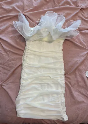 Boutique White mini dress thumbnail 1