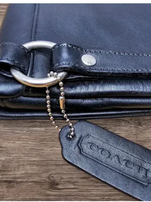Coach Black Leather Chelsea Hippy Flap Messenger Crossbody Bag - Costa Rica 2000 thumbnail 12