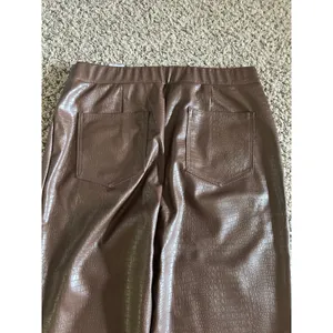 Isaac Mizrahi Live Women's‎ Brown Faux Croc Leather Slim Ankle Pant Size 10 thumbnail 6