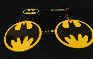 VTG DC Comic 1964 Rosecraft‎ Black Yellow Bat Symbol Batman Metal Earrings thumbnail 1