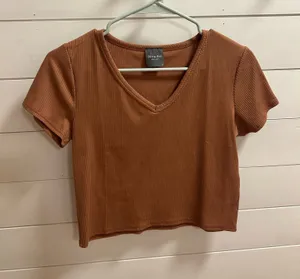 Brown ribbed crop top  thumbnail 1