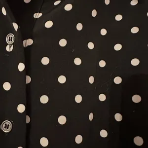 LDT Adrienne Polka Dot Black and White Belted Button Up Midi Dress‎ Size 8 thumbnail 5