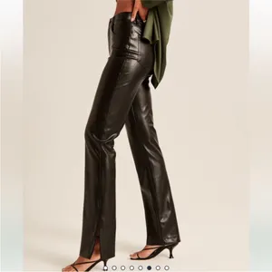 Abercrombie and Fitch 90’s Straight Ultra High Rise Faux Leather Pants thumbnail 3