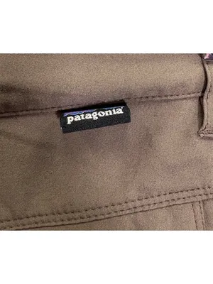 Patagonia Happy Hike 5 inch Shorts in Brown Size 6 thumbnail 8