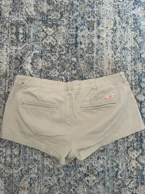 Hollister Khaki Low Rise Micro Shorts W 28 thumbnail 3