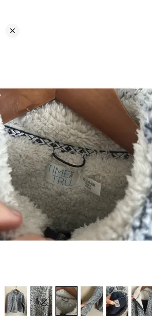 Time & Tru Delta Zeta Letter Embroidered Fuzzy Faux Sherpa Half Zip Pullover thumbnail 3