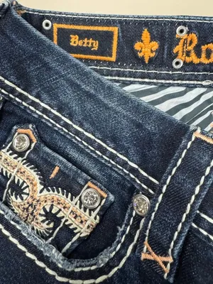 Rock Revival Betty Boot Cut Jeans Women’s 26 thumbnail 3