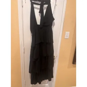 ENDLESS ROSE BLACK TIEREDDress Size 12 thumbnail 5