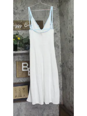 Capittana Sea-Inspired Embroidered Maxi Dress Neutral Tone Off White / Blue M/L thumbnail 2