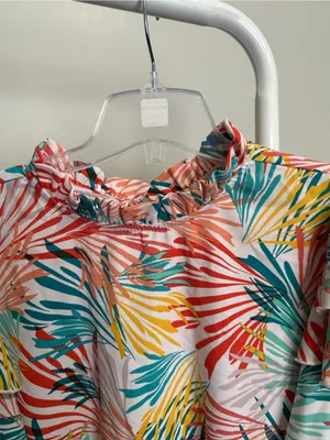 multicolor abstract ruffled shortsleeve mock neck blouse size large Multiple thumbnail 3