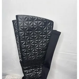 Torrid Quilted black knee high wide calf zip up boots sz 6 thumbnail 3
