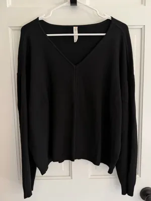 Daily Practice Black V-Neck Knit Sweater‎ Relaxed Drop Shoulder Women’s Large thumbnail 1