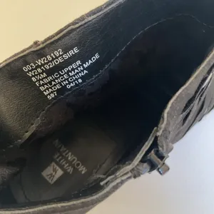 White Mountain Black Studded Ankle Boots Size 8.5 thumbnail 6