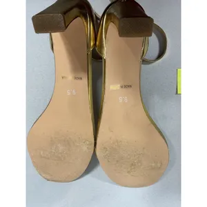 Womans Excellent Condition Teaieui Strappy Sandals 9.5 Gold Block Heel Strap thumbnail 7