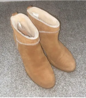 UGG Booties thumbnail 2