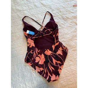Andie x Lands' End Tugless Elwood One Piece Swimsuit NWT Floral thumbnail 4