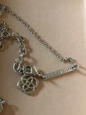 Kendra Scott Elisa Silver Platinum Necklace with Glittery Dark Drusy‎ Pendant thumbnail 6
