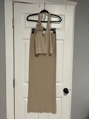 White Fox Magic Memory Knit Halter Set thumbnail 3