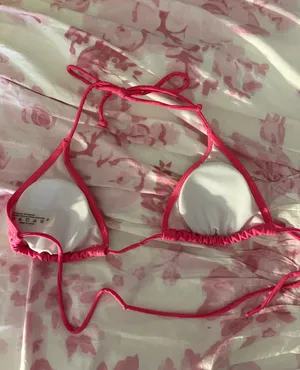 Pink Sparkly Bikini Top Size M thumbnail 2