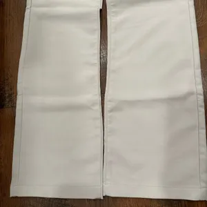 Abercrombie & Fitch Cream Wide Leg Trousers thumbnail 2