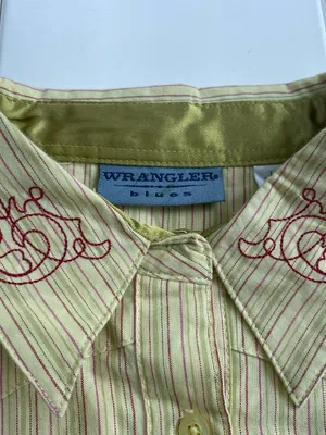Vintage Wrangler Blues Western Button Down Blouse, Size M thumbnail 3