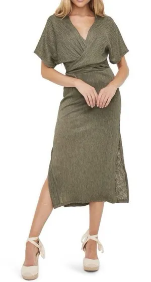 All In Favor Nwt Olive‎ Plisse Textured Dress Size S thumbnail 1