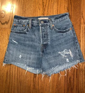 Levi's Wedgie Short thumbnail 1
