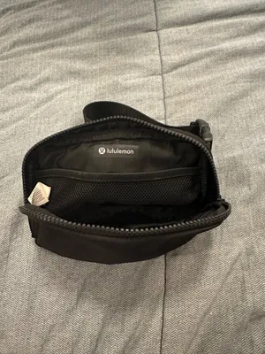 Black Lululemon Belt Everywhere Bag 1L thumbnail 3