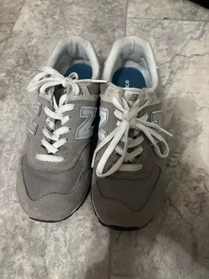 New Balance Shoes thumbnail 2