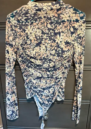 Lane 201 floral bodysuit thumbnail 3