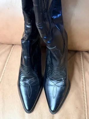 Black Cowboy Boots nwot Size 7 thumbnail 2