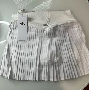 Alo Yoga Skirt Tennis thumbnail 1