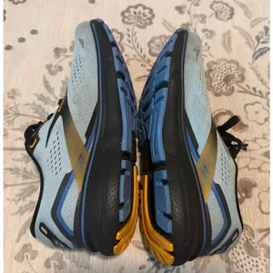 Brooks Ghost 15 Women's Running Shoes Size 5.5 Light Blue / Gold Neutral thumbnail 8