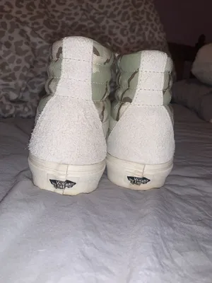 High Top  Womens thumbnail 4
