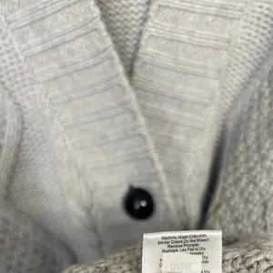 Venus Gray Cable Knit Button Front Cardigan‎ Size Small thumbnail 6