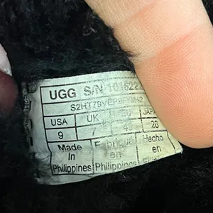 UGG Classic Ultra Mini Ankle Boots Black Suede Sheepskin Lined Women's‎ Size 9 thumbnail 6
