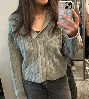 Abercrombie & Fitch Gray Cable Knit Turtleneck Sweater cropped thumbnail 1