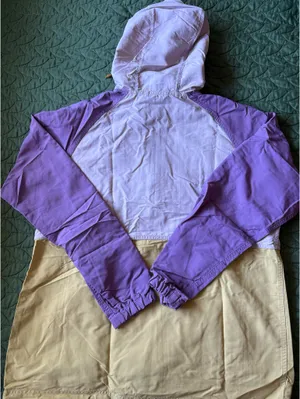 L.L. Bean Women’s Rain Jacket  thumbnail 5